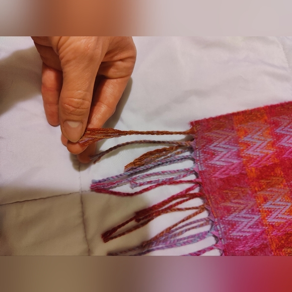 Victoire Mathieu Paris sophisticated colorful woven scarf 🧣 - Picture 14 of 15